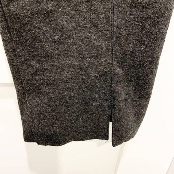 J. Jill Ponte Slim Leg Back-Split-Hem Ankle Pants - Picture 3 of 9